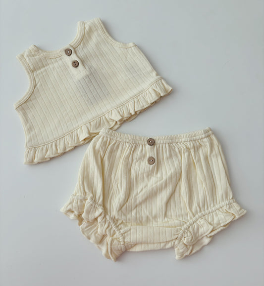 Eadaie Yellow Ruffle Tank Set