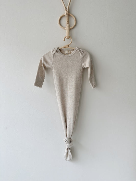 Eadaie Sprinkle Knotted Sleeper