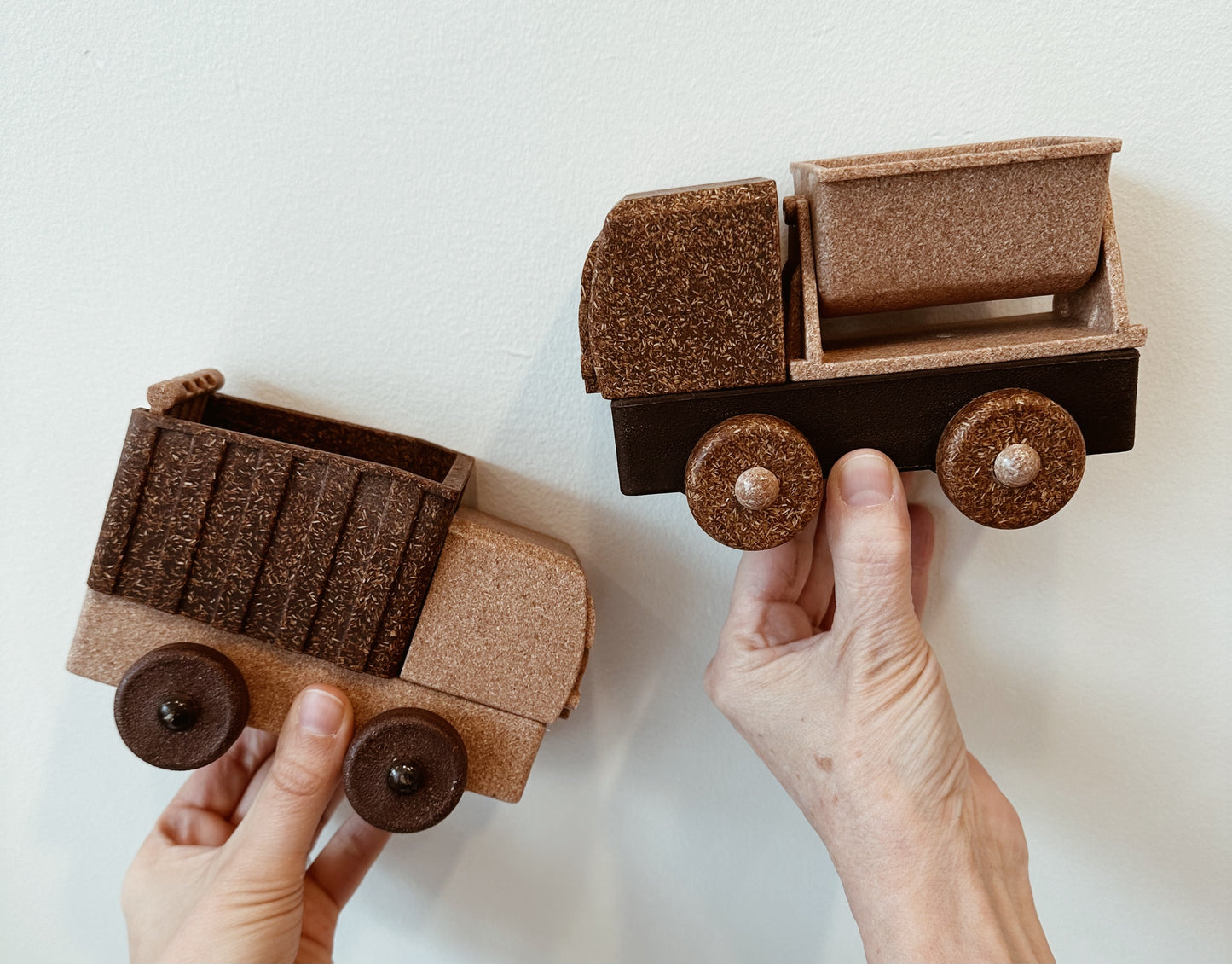 Natural Stake Truck + Tipper Truck Set