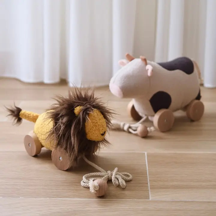 Lion Pull Toy