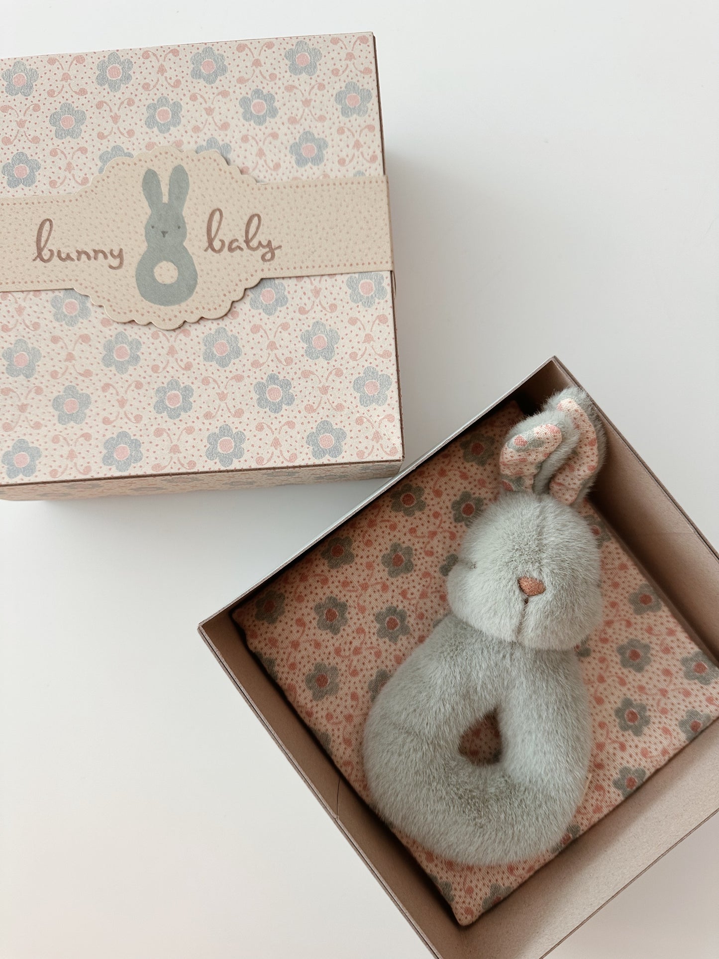 Maileg Rabbit Rattle Set Mint