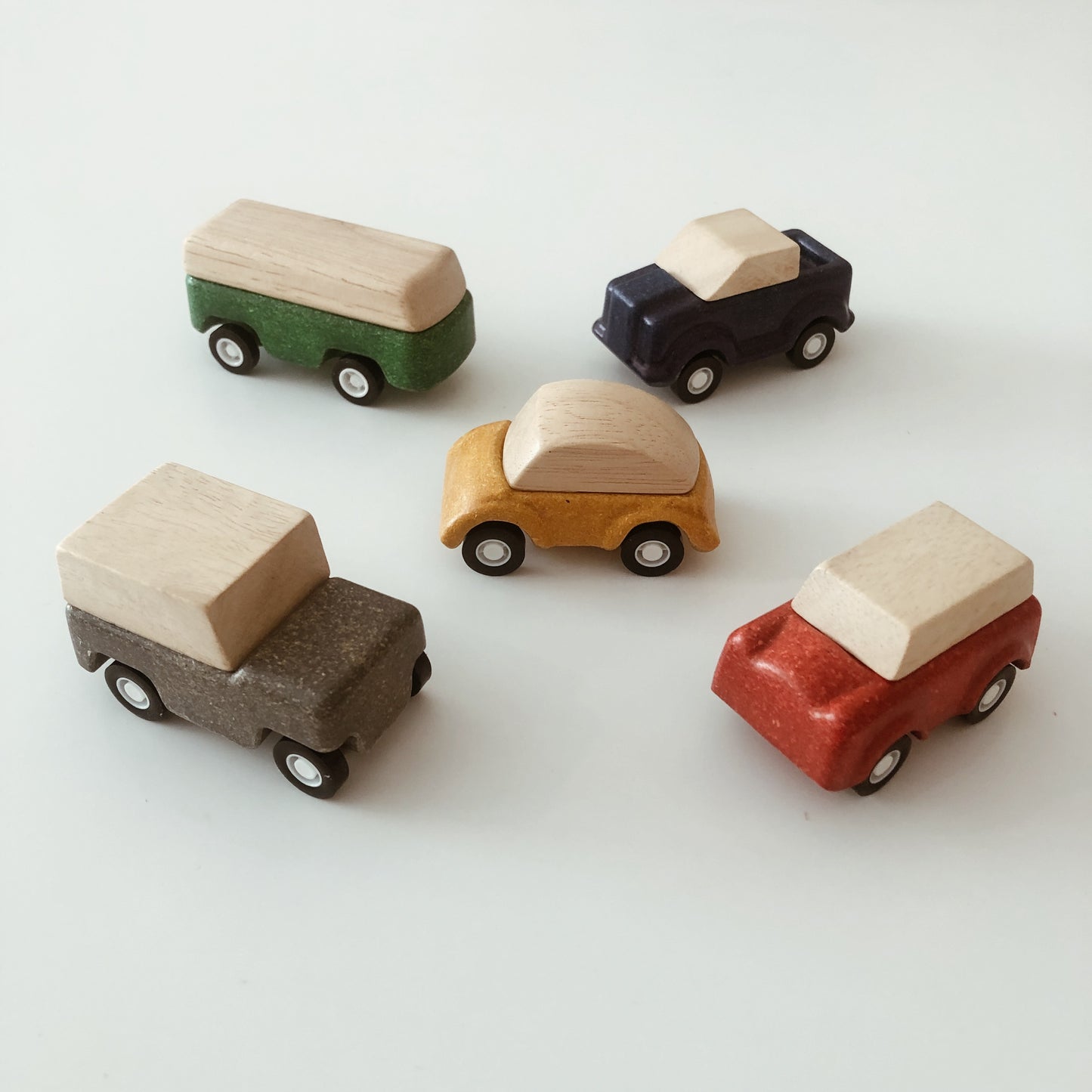 Wooden Cars (5 colors)